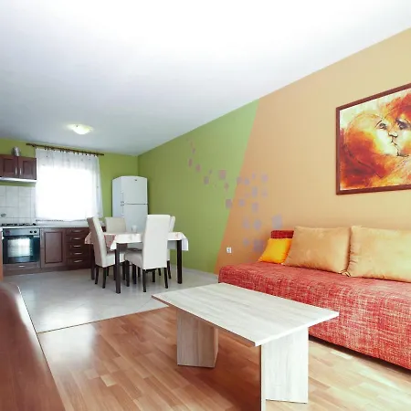 Rajko 2017 Apartament